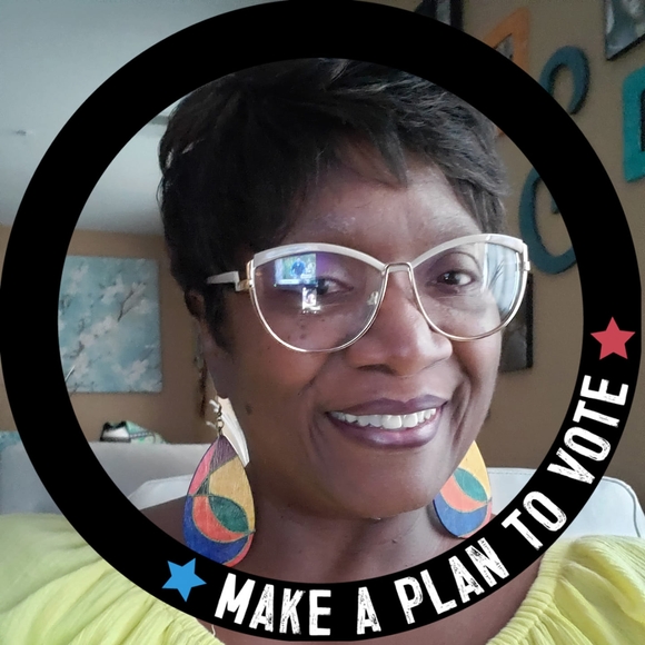 Meet your Posher, Deborah - Picture 1 of 1